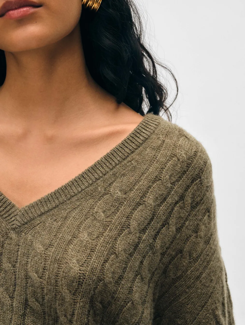 cashmere cable knit v neck