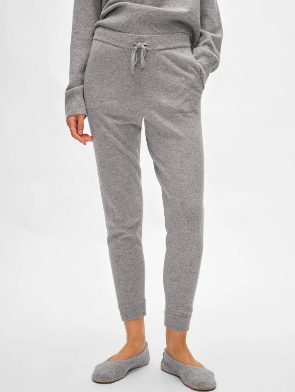 cashmere jogger