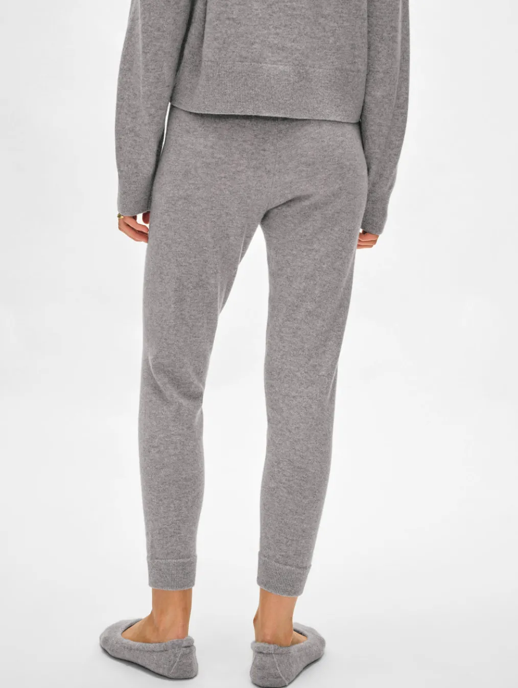 cashmere jogger