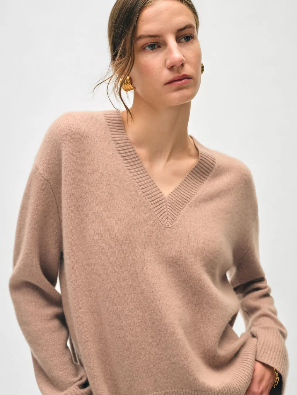cashmere relaxed v neck