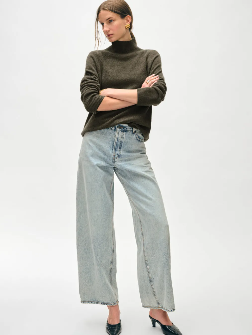 cashmere rib trim standneck