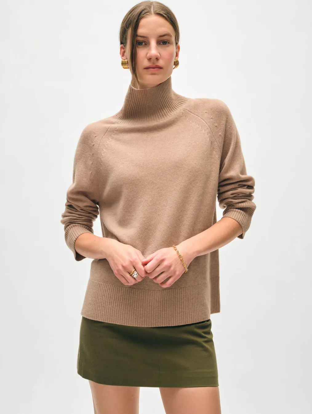 cashmere rib trim standneck