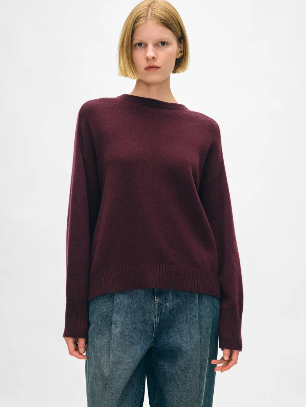 cashmere saddle sleeve crewneck