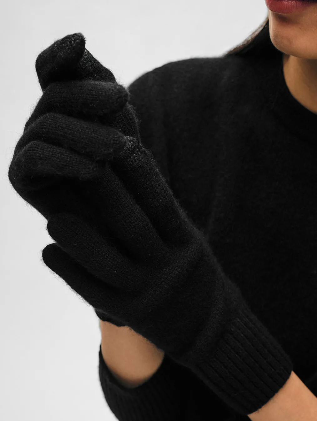 cashmere texting gloves