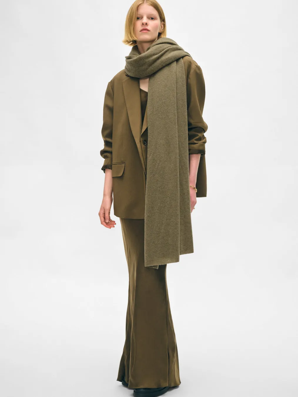 cashmere travel wrap