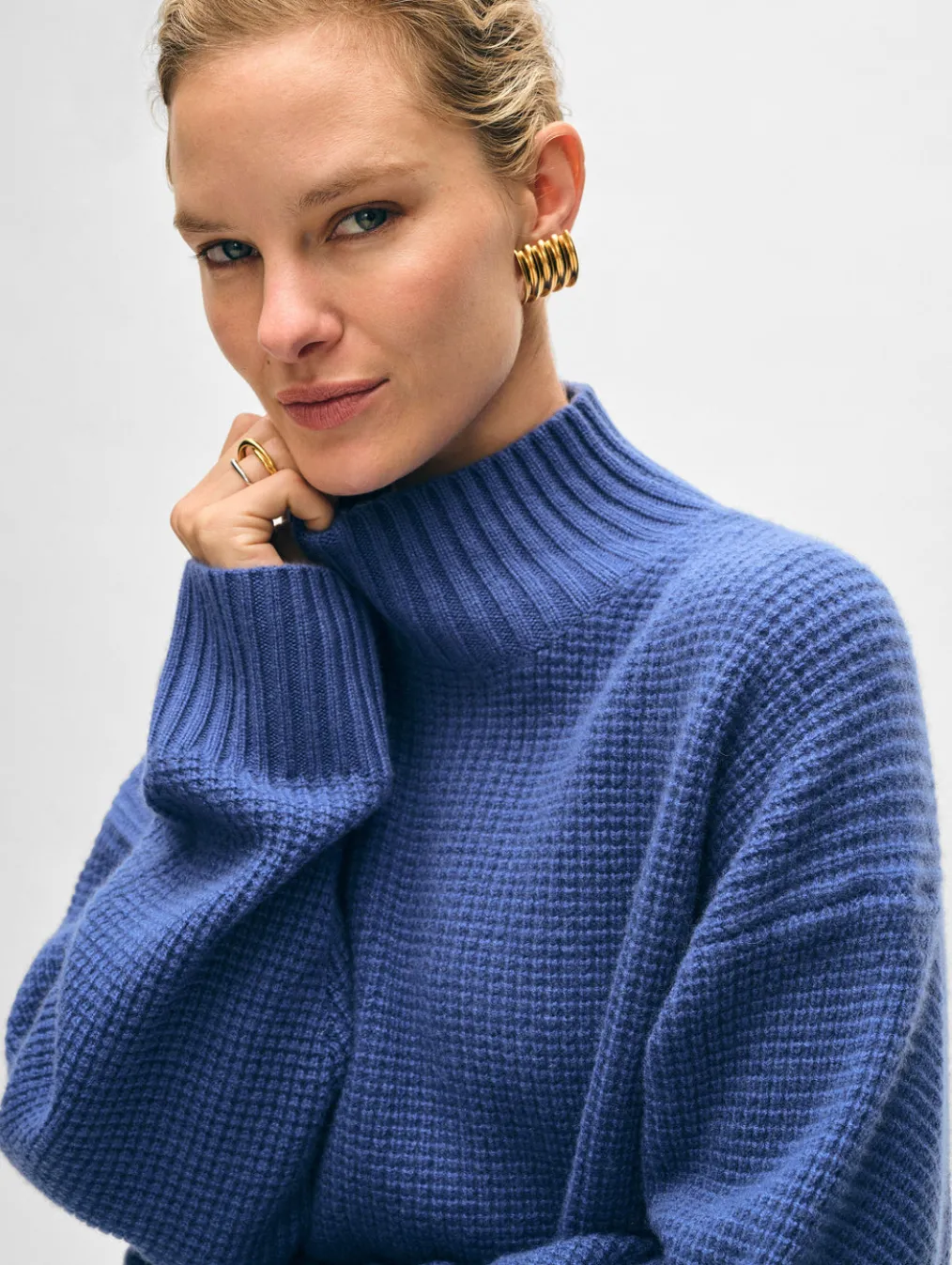 cashmere waffle standneck