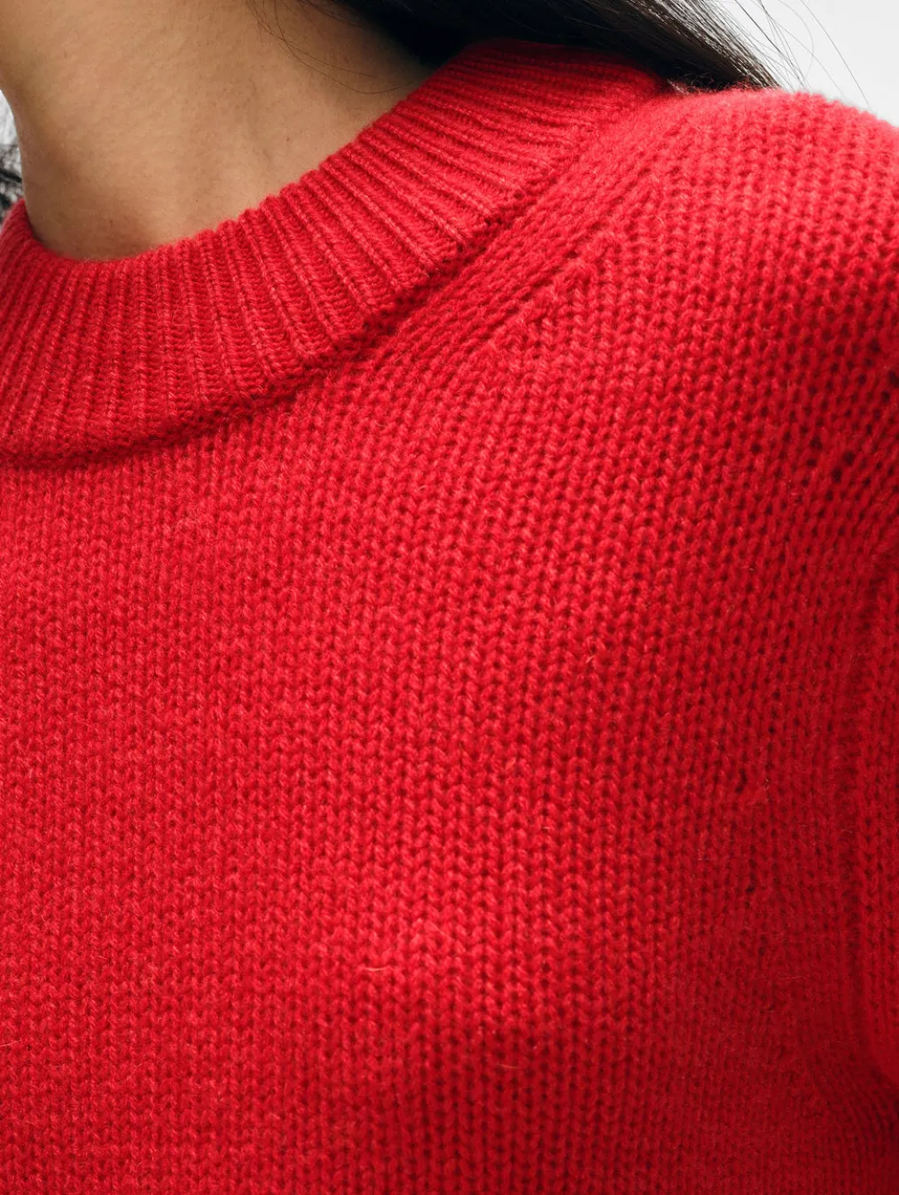 cashmere wide rib trim crewneck